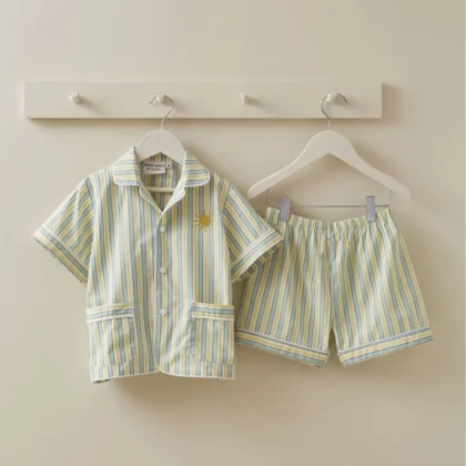 Conjunto  infantil Riviera