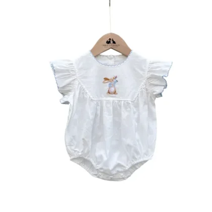 Pelele de bebé con diseño de conejo