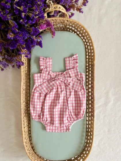 Pelele con Tirantes Vichy Rosa y Blanco Lazo