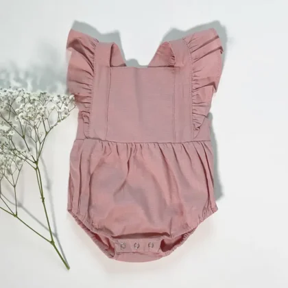 Body rosa polvo con volantes